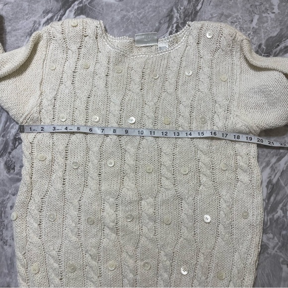 Liz Claiborne Collection Women’s Sweater Ivory Cable Knit Buttons Vintage Preppy - Picture 5 of 10